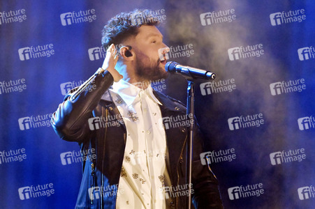 Silvestershow 'Celebrate at the Gate - Willkommen 2023' in Berlin