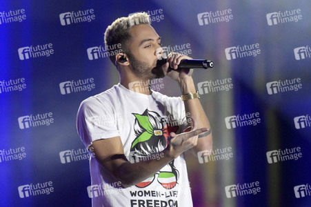Silvestershow 'Celebrate at the Gate - Willkommen 2023' in Berlin