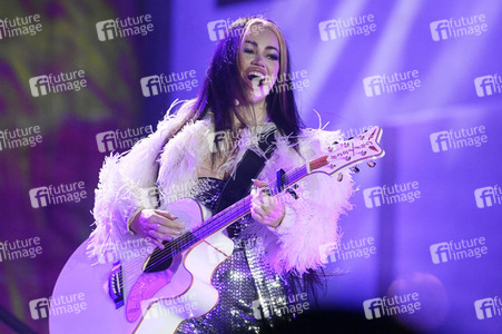 Silvestershow 'Celebrate at the Gate - Willkommen 2023' in Berlin