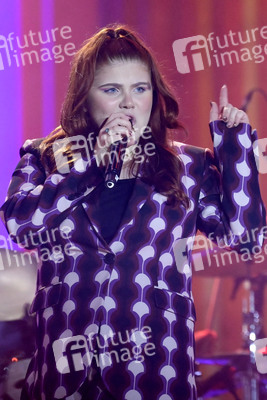Silvestershow 'Celebrate at the Gate - Willkommen 2023' in Berlin