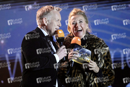 Silvestershow 'Celebrate at the Gate - Willkommen 2023' in Berlin
