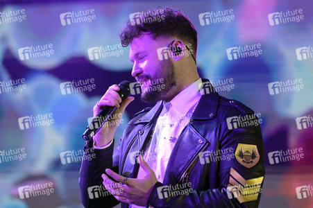 Silvestershow 'Celebrate at the Gate - Willkommen 2023' in Berlin