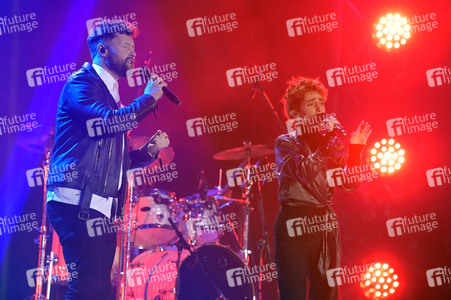 Silvestershow 'Celebrate at the Gate - Willkommen 2023' in Berlin