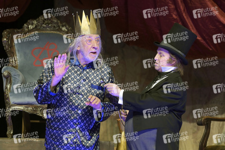 Theaterprobe 'Der König stirbt' in Dessau-Roßlau