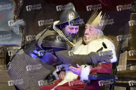 Theaterprobe 'Der König stirbt' in Dessau-Roßlau