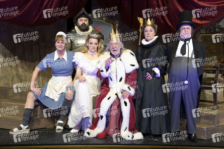 Theaterprobe 'Der König stirbt' in Dessau-Roßlau