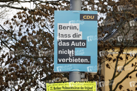 Wahlkampagne zur Wiederholungswahl zum Abgeordnetenhaus in Berlin