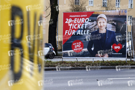 Wahlkampagne zur Wiederholungswahl zum Abgeordnetenhaus in Berlin
