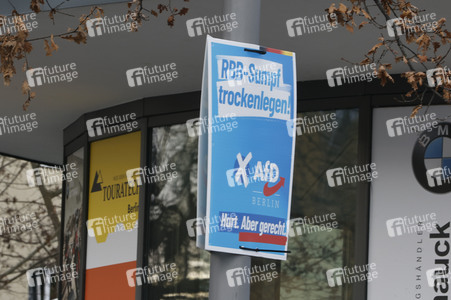 Wahlkampagne zur Wiederholungswahl zum Abgeordnetenhaus in Berlin
