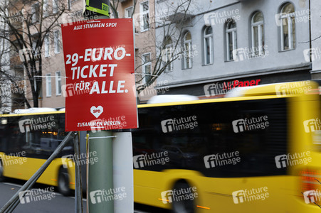 Wahlkampagne zur Wiederholungswahl zum Abgeordnetenhaus in Berlin