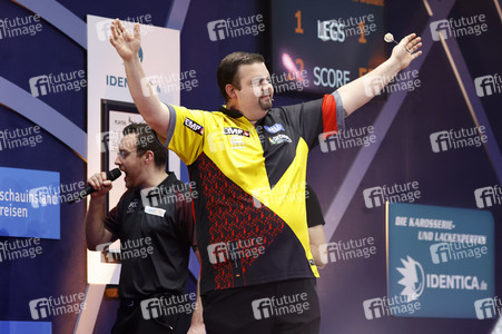 Promi-Darts-WM 2023 in Düsseldorf