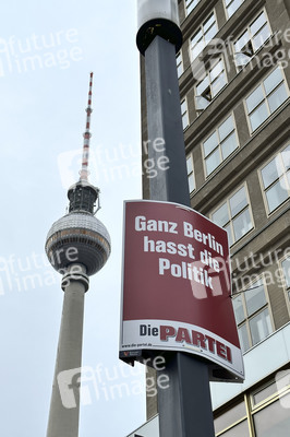 Wahlplakate zur Wiederholungswahl zum Abgeordnetenhaus in Berlin