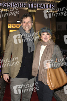 Theaterpremiere 'Eines langen Tages Reise in die Nacht' in Berlin