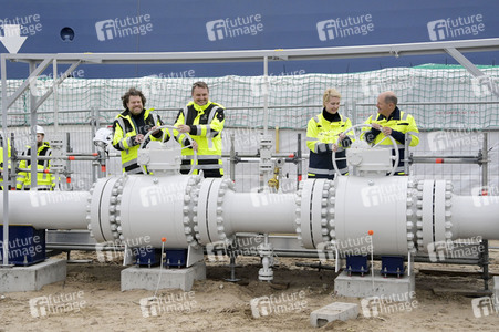 Offizielle Inbetriebnahme des LNG-Terminals 'Deutsche Ostsee' in Lubmin