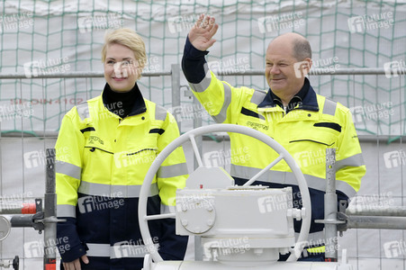 Offizielle Inbetriebnahme des LNG-Terminals 'Deutsche Ostsee' in Lubmin