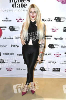 Mates Date Influencer Event auf der Berlin Fashion Week A/W 2023