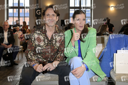 Marcel Ostertag Fashion Show auf der Berlin Fashion Week A/W 2023