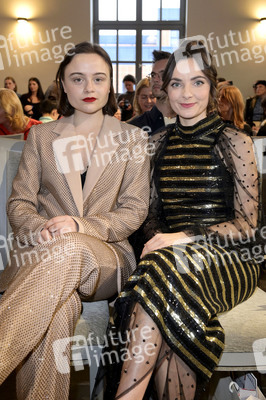 Marcel Ostertag Fashion Show auf der Berlin Fashion Week A/W 2023