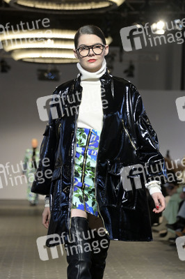 Marcel Ostertag Fashion Show auf der Berlin Fashion Week A/W 2023