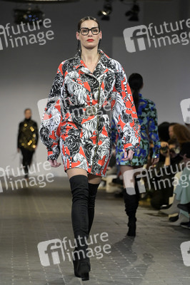 Marcel Ostertag Fashion Show auf der Berlin Fashion Week A/W 2023