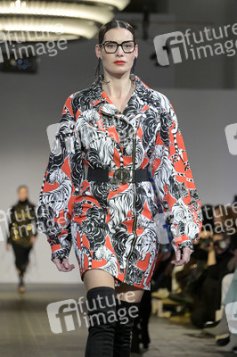 Marcel Ostertag Fashion Show auf der Berlin Fashion Week A/W 2023