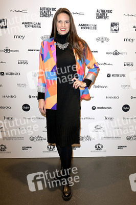 Rebekka Ruetz Fashion Show auf der Berlin Fashion Week A/W 2023
