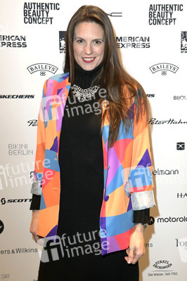 Rebekka Ruetz Fashion Show auf der Berlin Fashion Week A/W 2023