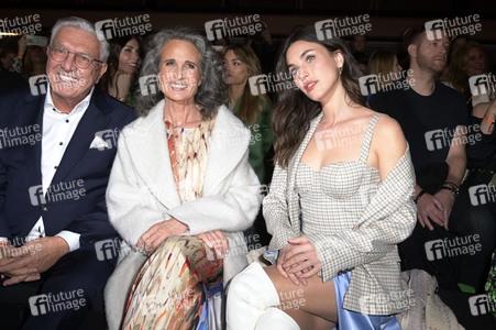 Marc Cain Fashion Show auf der Berlin Fashion Week A/W 2023