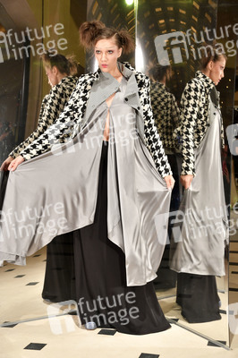 Anja Gockel Fashion Show auf der Berlin Fashion Week A/W 2023
