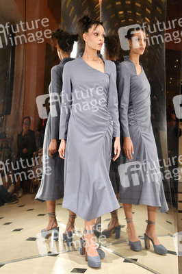 Anja Gockel Fashion Show auf der Berlin Fashion Week A/W 2023