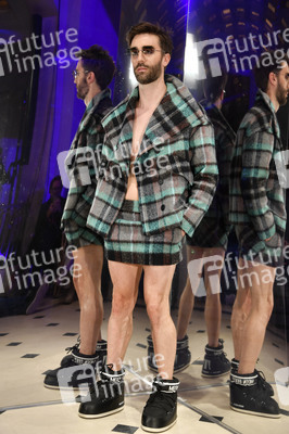 Anja Gockel Fashion Show auf der Berlin Fashion Week A/W 2023