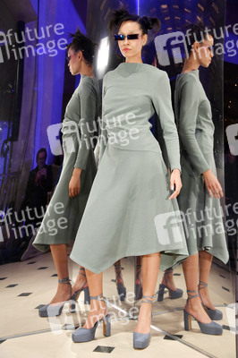 Anja Gockel Fashion Show auf der Berlin Fashion Week A/W 2023