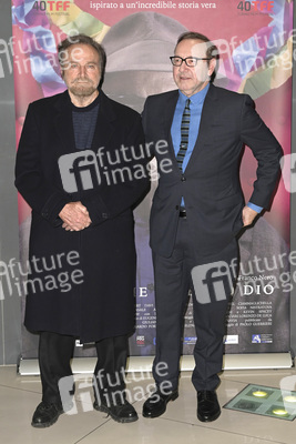 Filmpremiere 'L'uomo che disegnò Dio' in Rom
