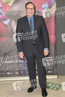 Filmpremiere 'L'uomo che disegnò Dio' in Rom