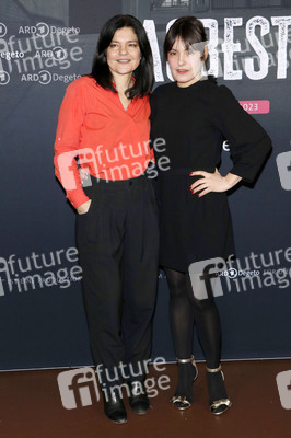 Seienpremiere 'Asbest' in Berlin