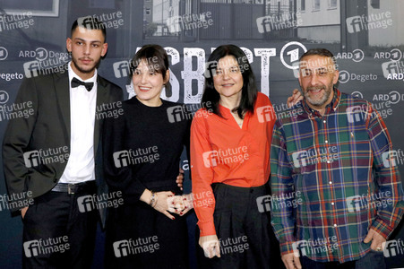 Seienpremiere 'Asbest' in Berlin
