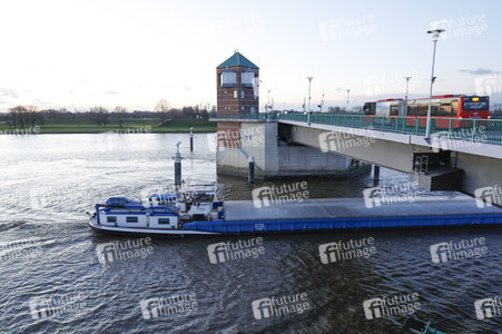 Jann-Berghaus-Brücke in Leer