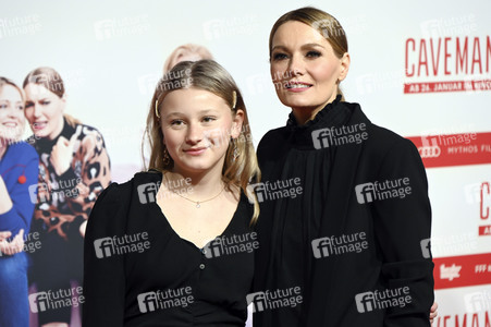 Filmpremiere 'Caveman' in München