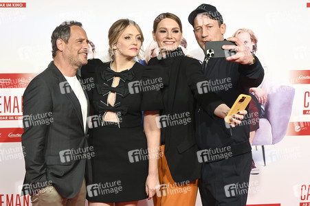 Filmpremiere 'Caveman' in München