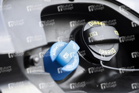 Symbolfoto AdBlue