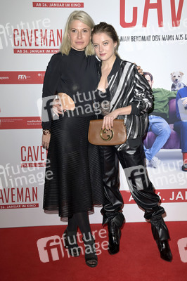 Filmpremiere 'Caveman' in Berlin
