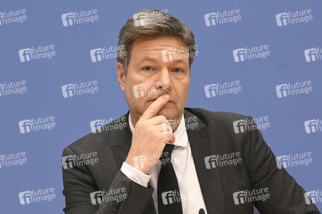 Bundespressekonferenz Vorstellung des Jahreswirtschaftsberichts 2023 in Berlin