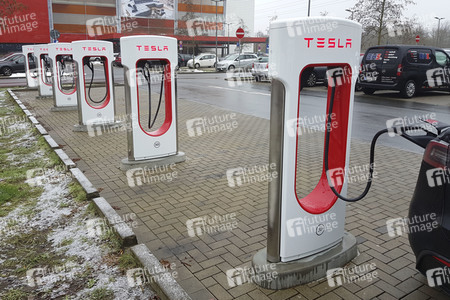 Symbolfoto Stromtankstelle