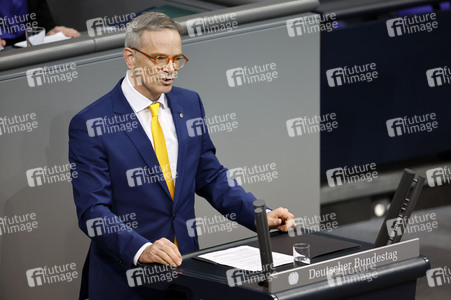 83. Sitzung des Deutschen Bundestages in Berlin
