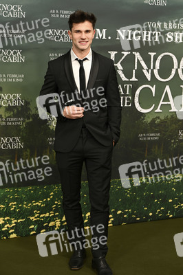 Filmpremiere 'Knock at the Cabin' in München