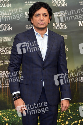 Filmpremiere 'Knock at the Cabin' in München