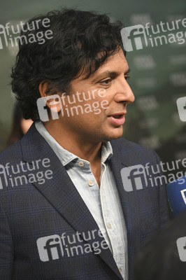 Filmpremiere 'Knock at the Cabin' in München