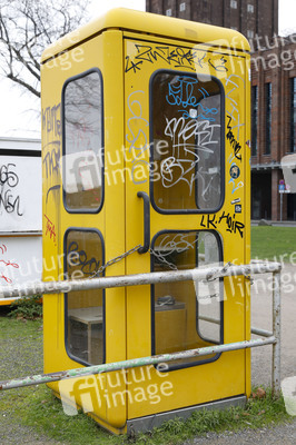 Symbolfoto Telefonzelle