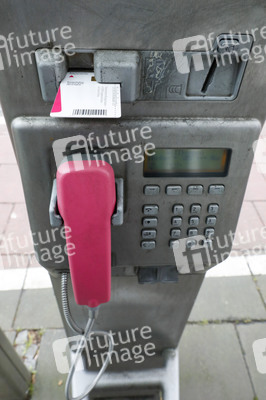 Symbolfoto Telefonzelle