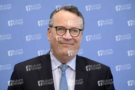 Bundespressekonferenz Vorstellung der Forderungen der Metall- und Elektro-Industrie in Berlin
